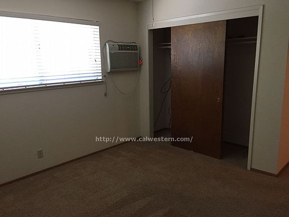 2nd image of 216 Di Salvo Ave APT 4