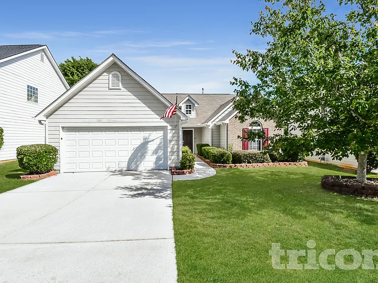 247 Augusta Woods Dr — Photo 1