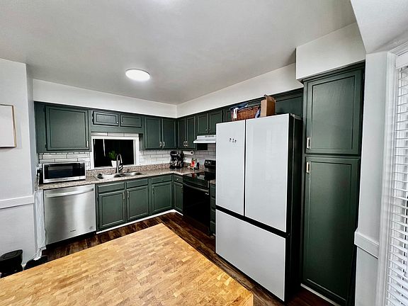 5th image of 4533 Marlwood Way