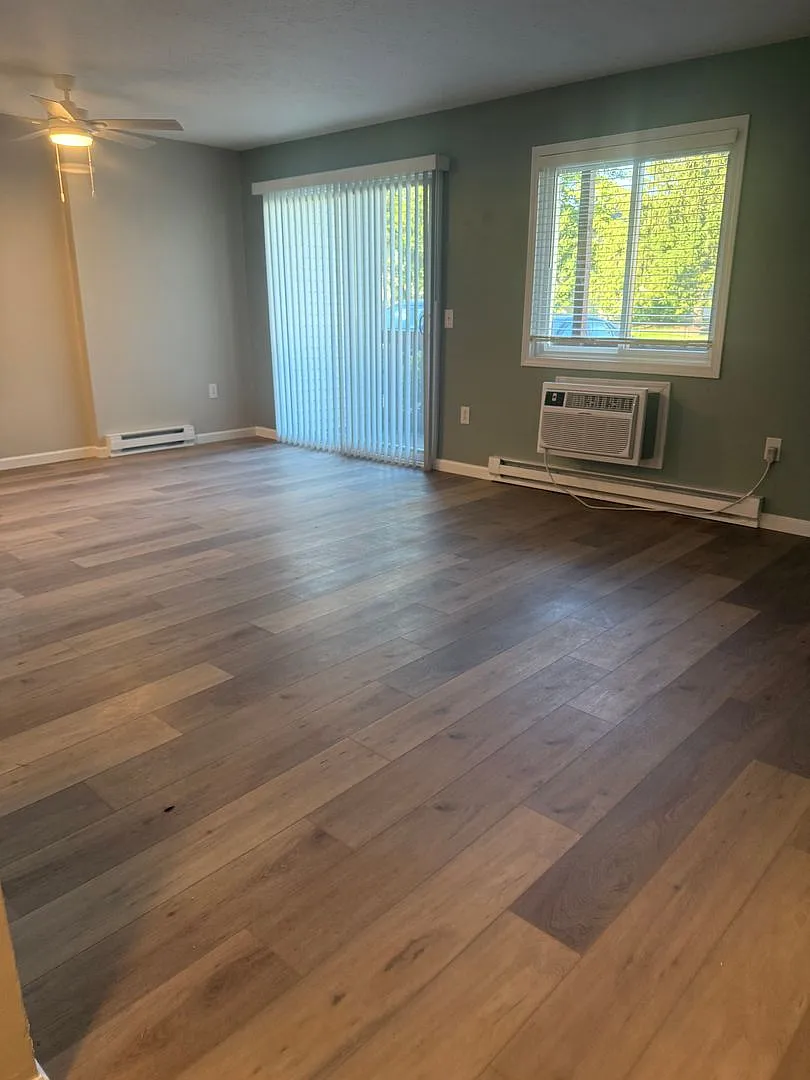 Candlewood Apartment Homes — Photo 2