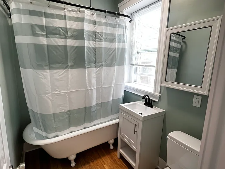 887 Huntington Ave #4 — Photo 4