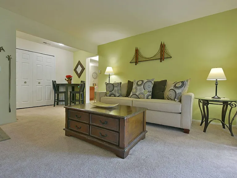 Sycamore Creek Apartments — Photo 5