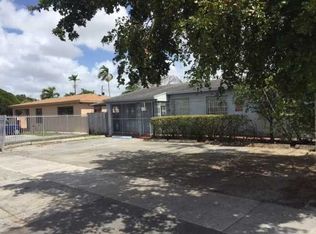 41 NW 69th Ave, Miami, FL 33126
