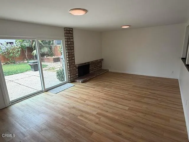 1094 Peninsula St — Photo 9