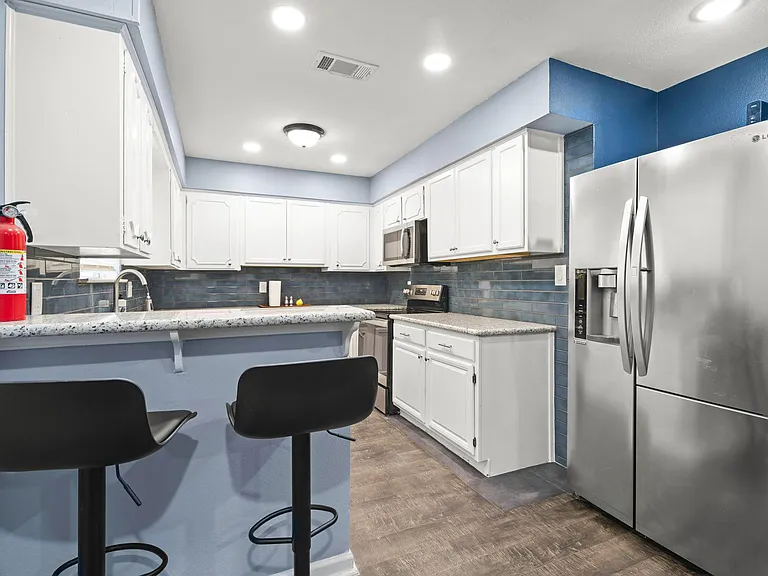 Kitchen with counter top seating