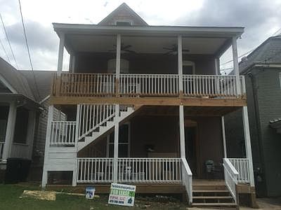 1st image of 1006 E 10th St
