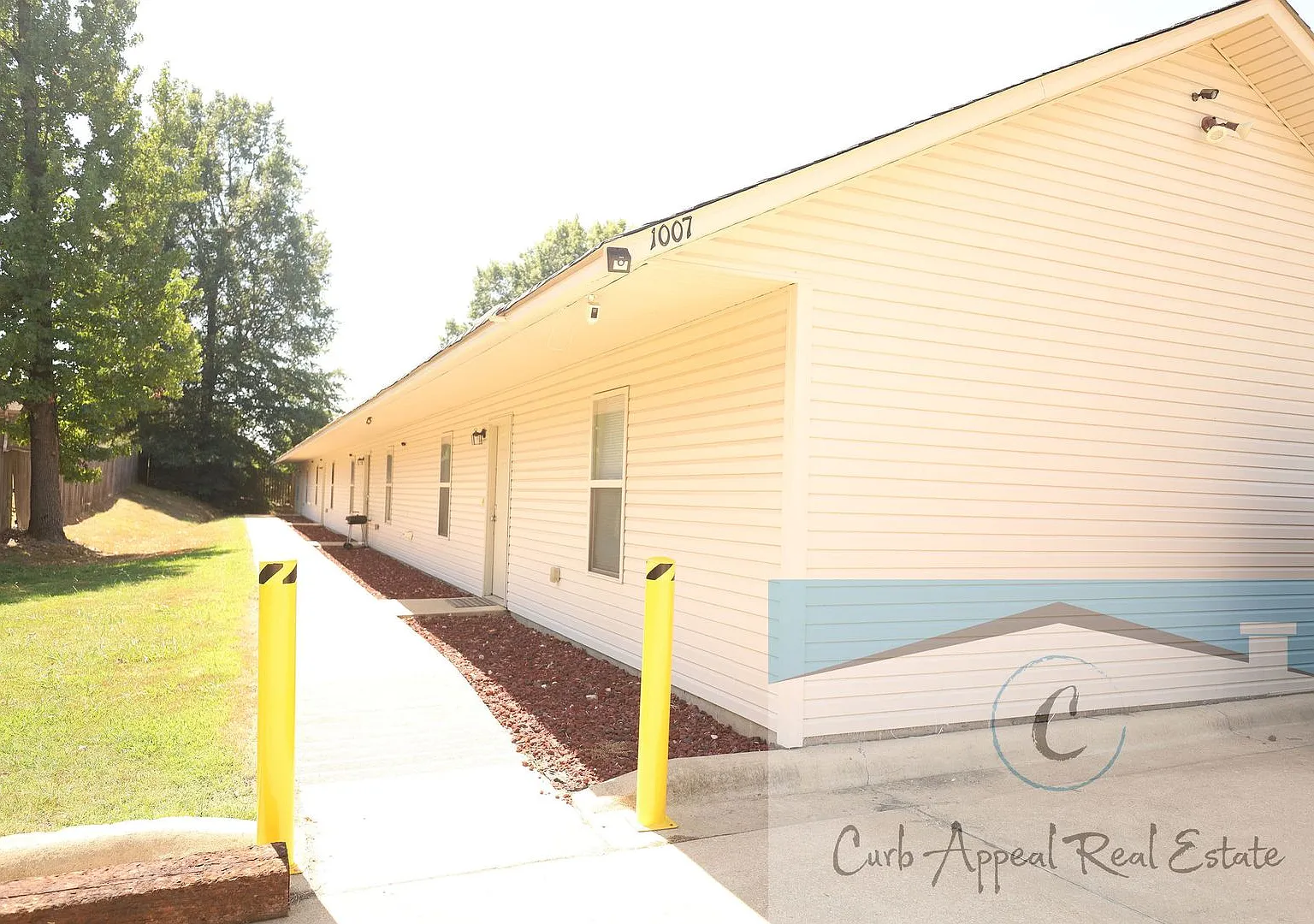 1007 Belt — Photo 1