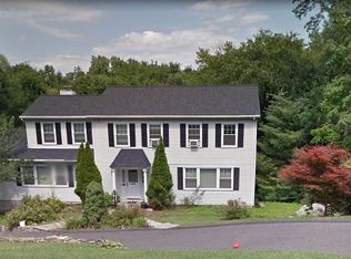 36 Fairmount Dr, Danbury, CT 06811