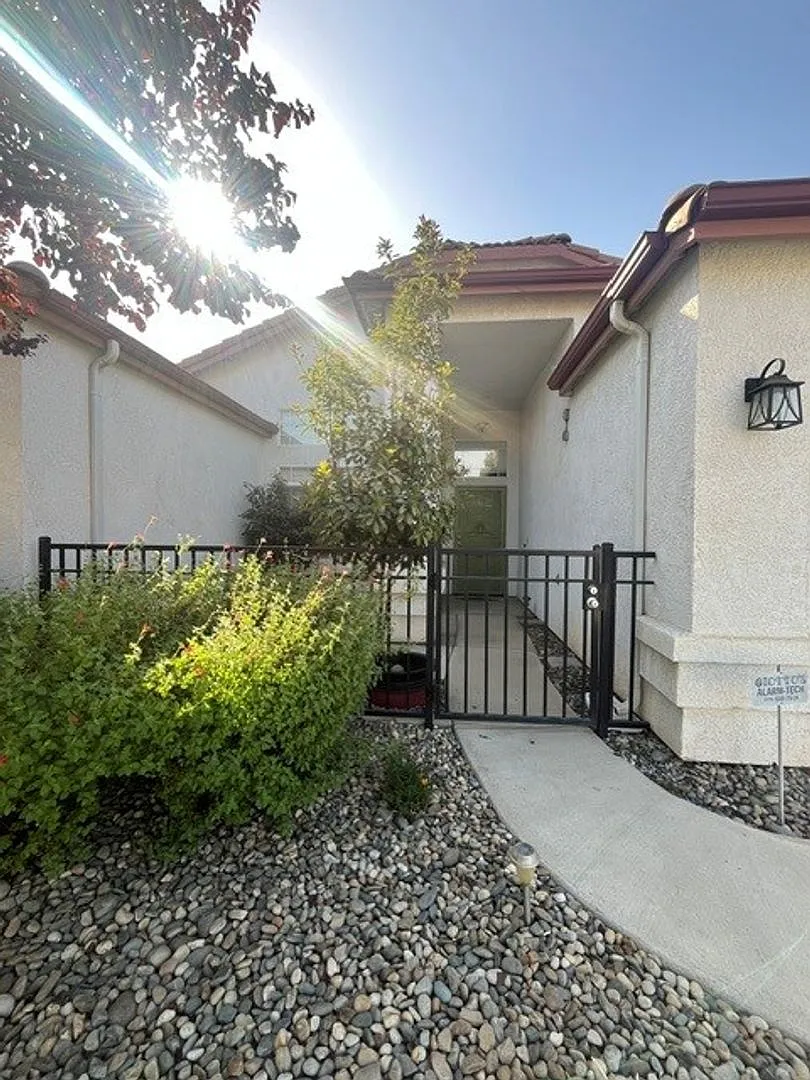 2853 S. Terra Linda St. — Photo 3