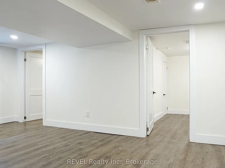 50 Pelham Rd #LOWER — Photo 3