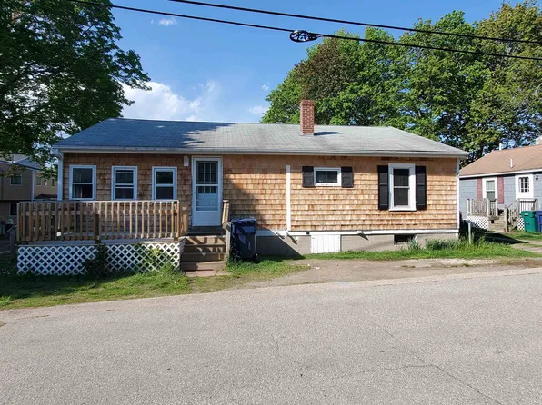 10 Ash Street, Hampton, NH 03842