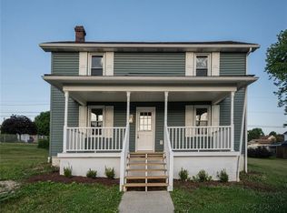 108 Thomas Dr, Jeannette, PA