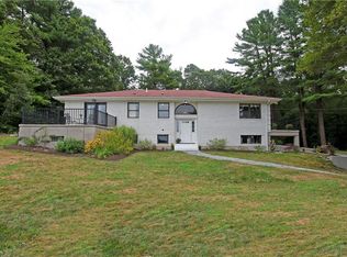 212 Brook St, Rehoboth, MA 02769