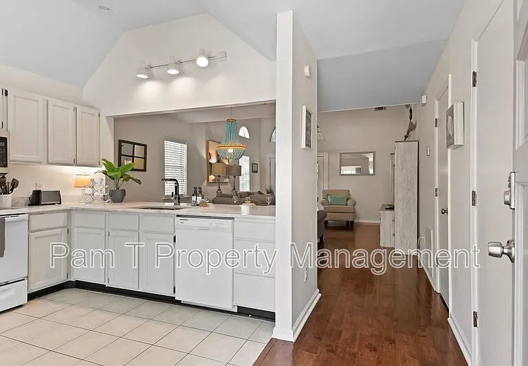 522 Oemler Loop — Photo 3