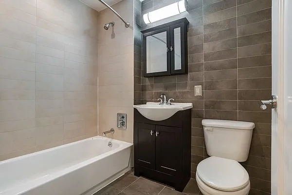 Rented by Compass | media 10