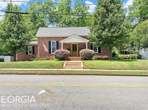 217 Warthen St, Sandersville, GA 31082