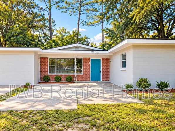 7137 Eudine Dr N, Jacksonville, FL 32210