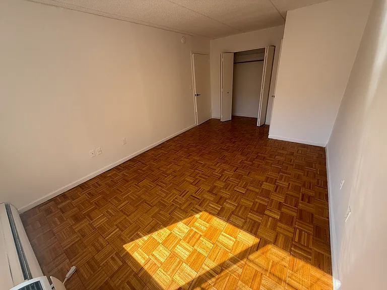 3620 Parsons Blvd #4C — Photo 12