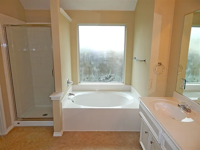 860 Rock Harbor Ln — Photo 9