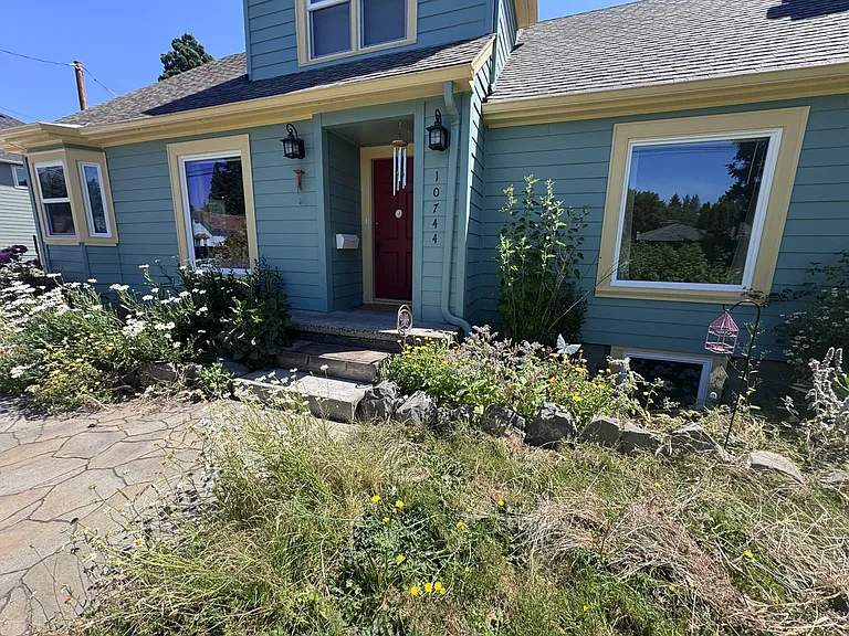 10744 SE 29th Ave — Photo 2