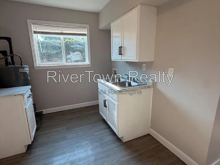 263 Lucy Ave #3 — Photo 5