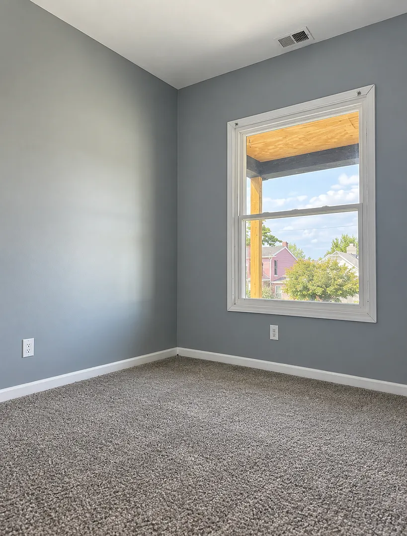 Portland 3 bedroom available! — Photo 2