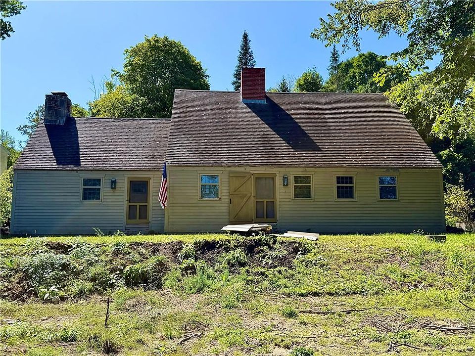 1st image of 51 Elizabeth Ave