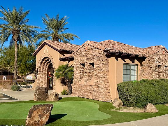 3rd image of 2565 S SIGNAL BUTTE Road #19