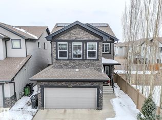 3334 Hilton Cres NW, Edmonton, AB