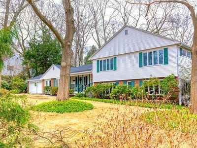 1 Loring Rd, Lexington, MA, 02421