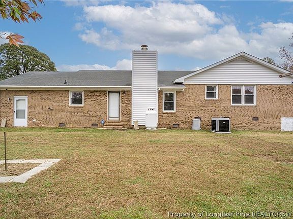 3rd image of 1004 Oakstone Dr