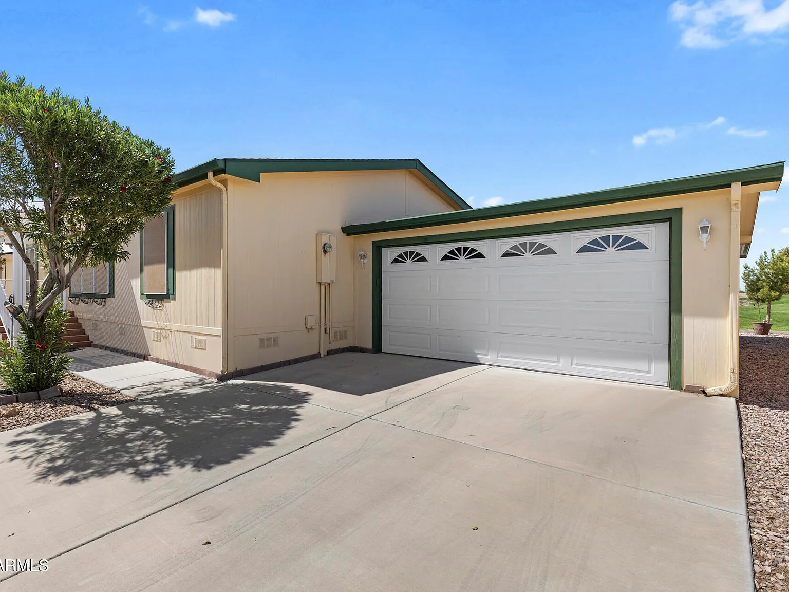 3 bed, 2.0 bath, 1500 sqft, $3,500 — Photo 4