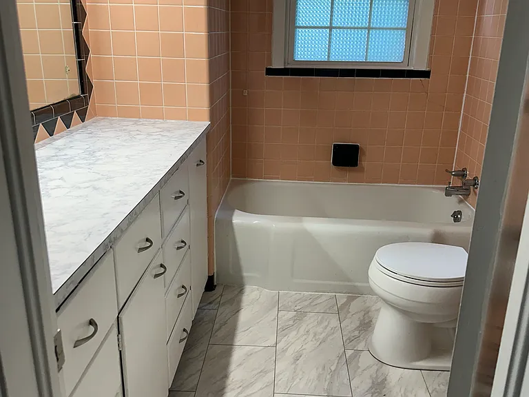13 N Greenwood Ave — Photo 13
