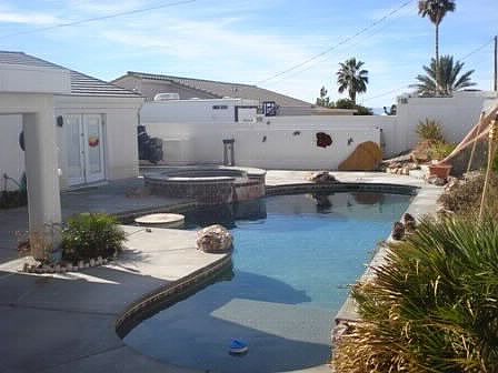 3rd image of 3961 Apache Maid Dr