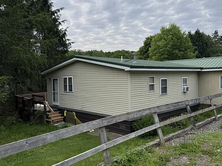 Blue Creek Rd — Photo 19