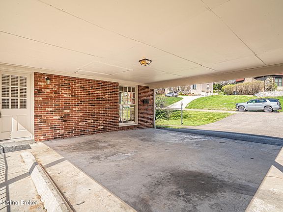 5th image of 1116 Rostrevor Cir