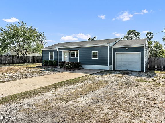 3rd image of 33 Riegel Drive