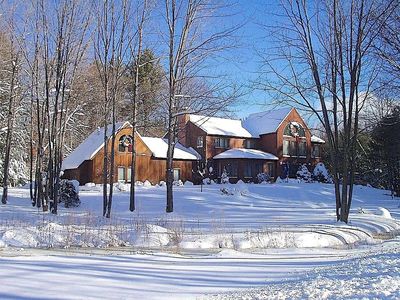 82 Pilgrim Drive, Bedford, NH, 03110