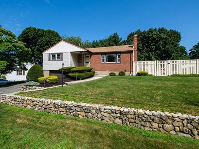 7 Rhuland Rd, Stoneham, MA, 02180