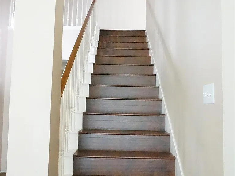 2114 Madewood Dr — Photo 13