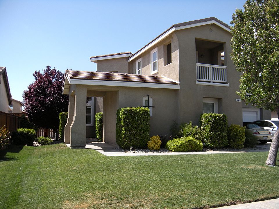 1st image of 11976 Autumn Wind Ave