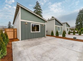 1022 SW 3rd Ave, Winlock, WA 98596