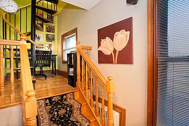 Sold by Avenue Sotheby's International Realty