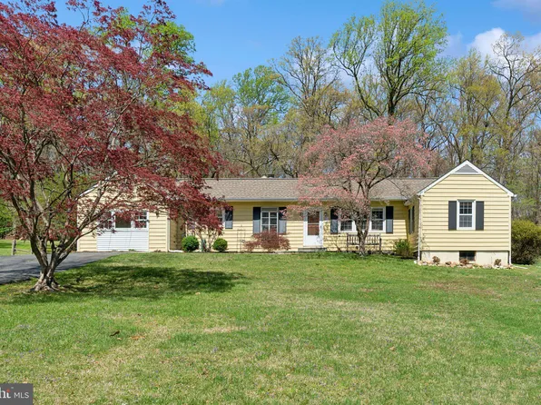 808 Hobbs Dr, Silver Spring, MD 20904