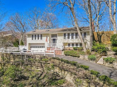 3 Glen Way, Cold Spring Harbor, NY, 11724