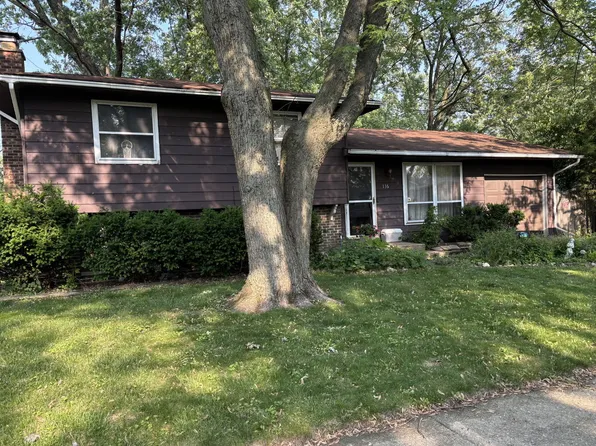 136 Larchmont Way, Bolingbrook, IL 60440