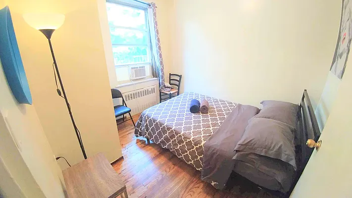 Rented by Downtown Mgt & Realty LLC | media 17