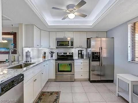 5th image of 1003 SW 47th Ter APT 103