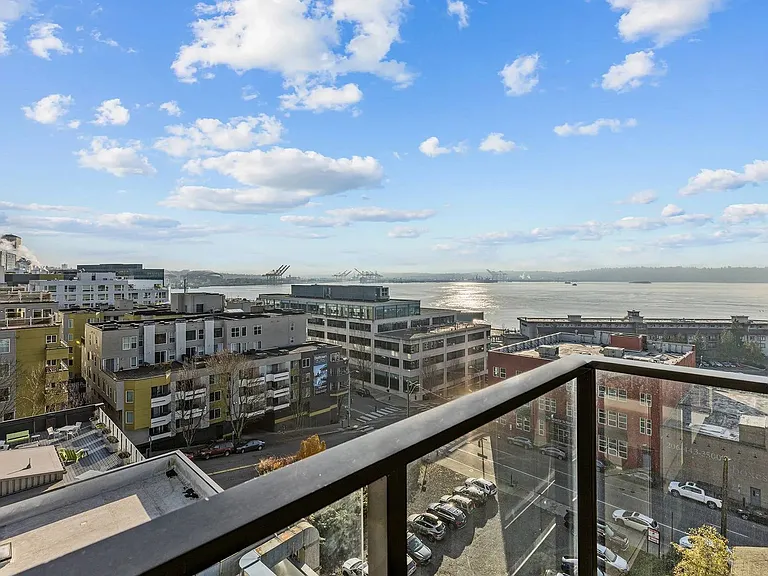 Walton Lofts — Photo 12