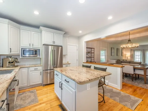 298 Emerson Ln, Berkeley Heights Twp., NJ 07922
